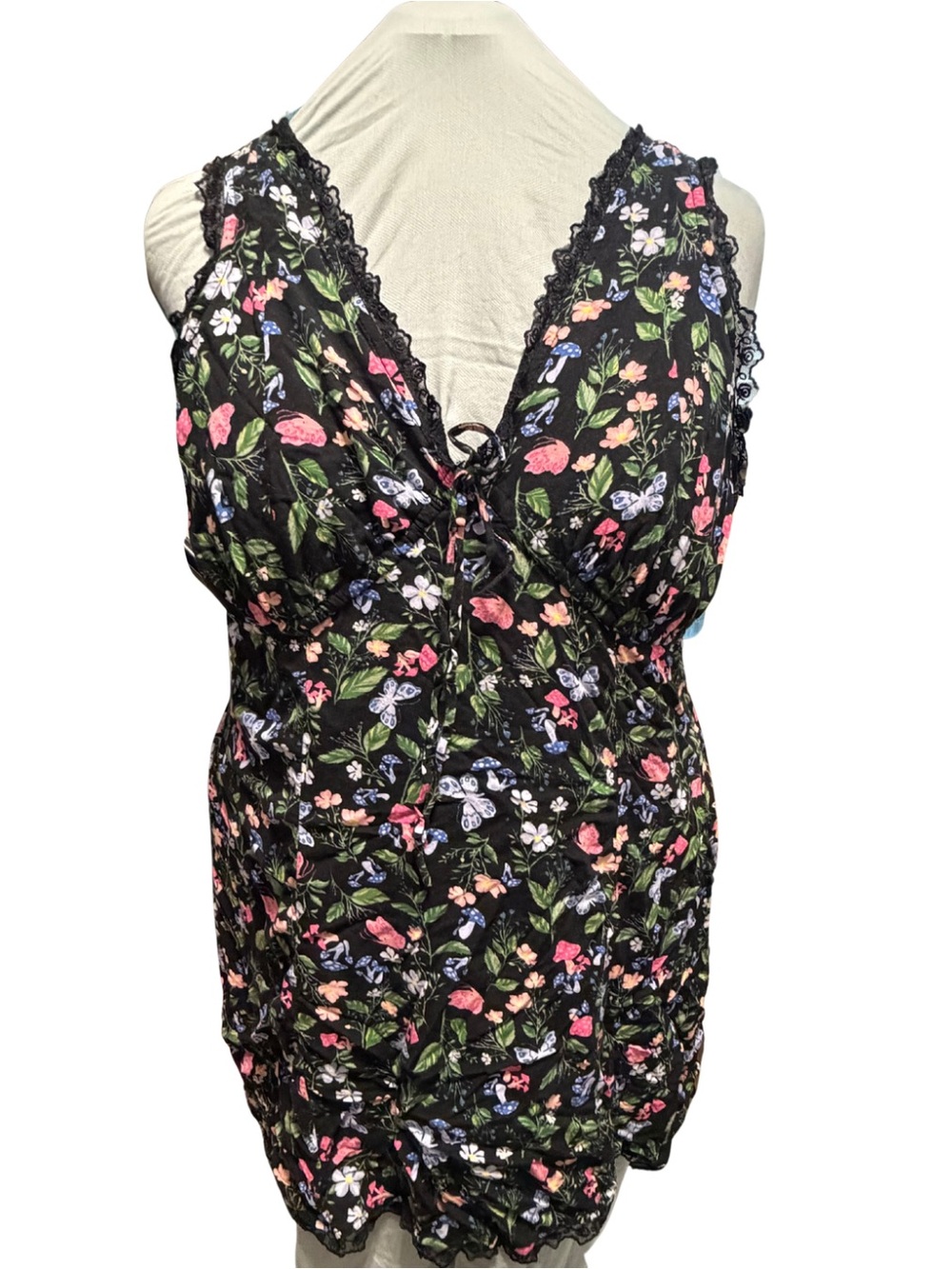 Plus Size Women Thorn & Fable Black Floral Mini Dress